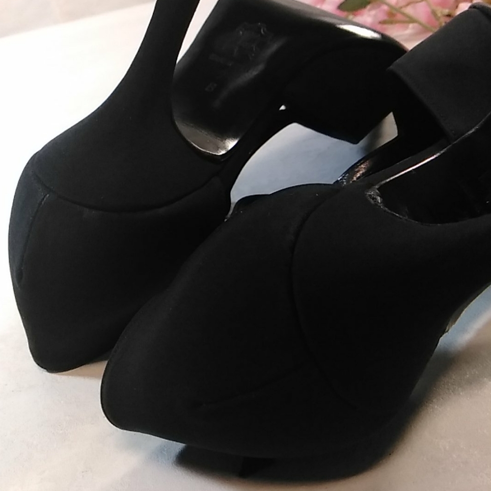 Versani made in Italy heels Black Color size 7 - Picture 7 of 12